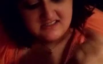 Amateur blowjob and swallow